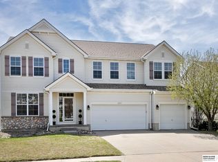 16137 Virginia St, Omaha, NE 68136