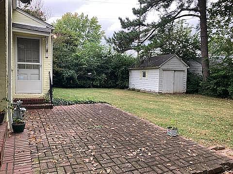 2nd image of 250 Cedar Ln