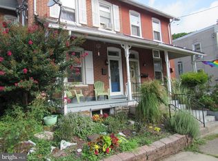 422 S 9th St, Perkasie, PA 18944