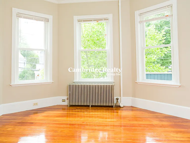 21-23 Pennsylvania Ave #23T — Photo 4