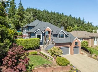 18031 Meadowlark Ln, Lake Oswego, OR 97034