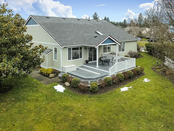 3rd image of 1425 Heron Ct