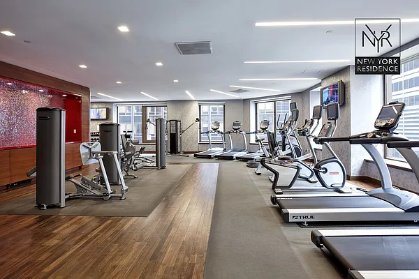 Rented by New York Residence | media 17