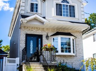 12 Letty Ct, Staten Island, NY 10303