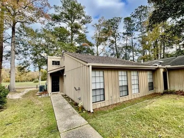 56 N Court Villa Dr #56, Mandeville, LA 70471