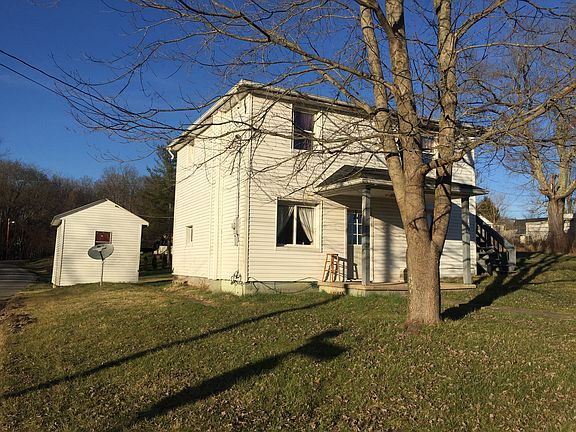 2nd image of 130 Vine St