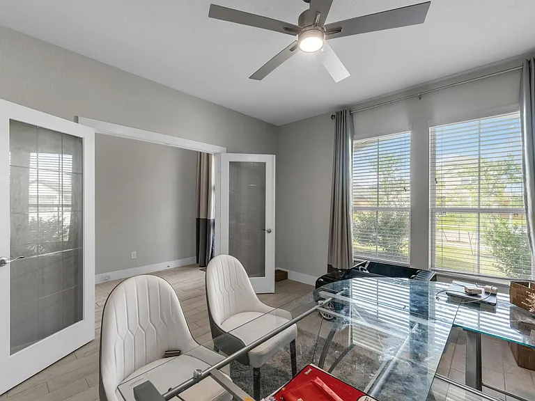 1569 Sunrise Gables Dr — Photo 36