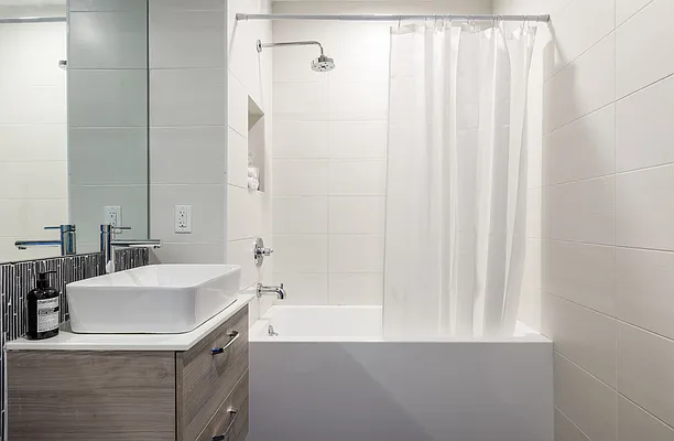 Rented by Hagstrom Management Inc | media 13