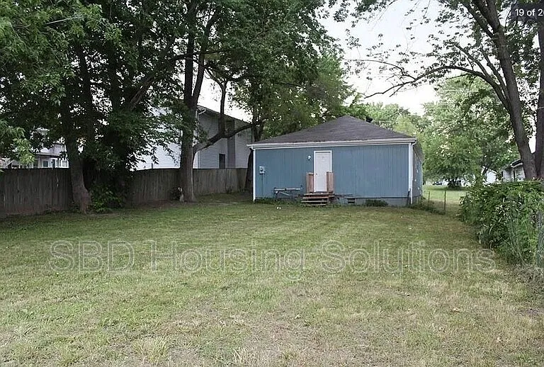 1027 E Parker Ave — Photo 11