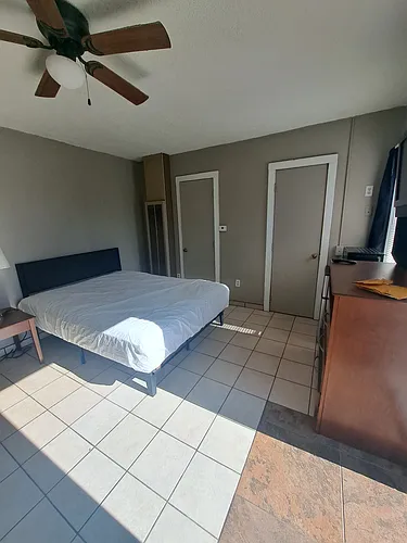 705 N Date St #4 Photo 1