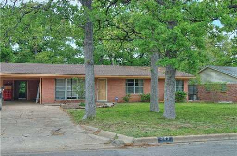 1st image of 702 Ethel Blvd