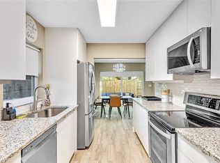 60 NW 45th Ct, Oakland Park, FL 33309