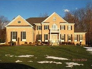 For Sale: 27 Stonegate Dr, Monroe Twp, NJ 08831