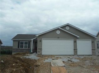 1142 Jaxson Dr, Foristell, MO 63348