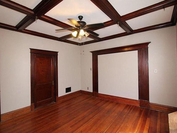 2nd image of 3425 Winnebago St #1F