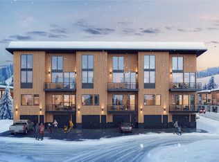 81 Pass Life Way, Snoqualmie Pass, WA 98068