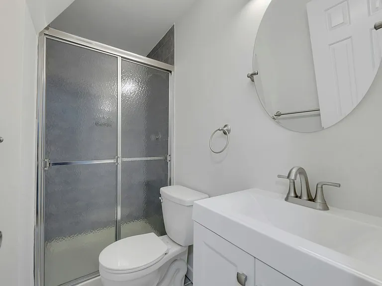 35 Reagan Way — Photo 18