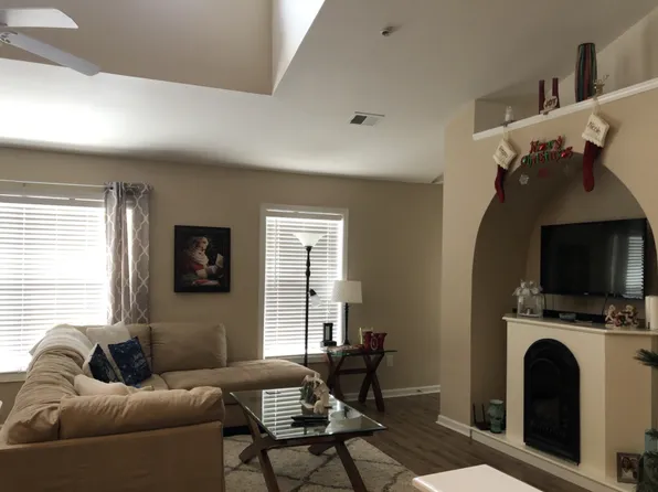 517 Hay Hill Ln Unit 720, Myrtle Beach, SC 29579
