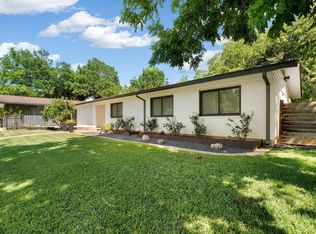 1601 E 19th St, Georgetown, TX 78626