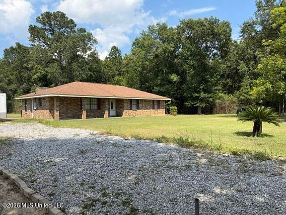 3rd image of 388 Ozona Rd