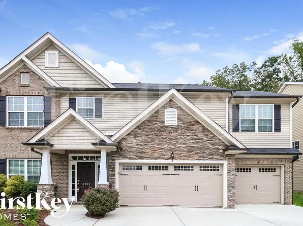 2957 Victoria Falls Dr, Burlington, NC 27215