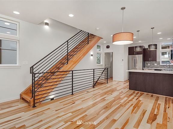 2nd image of 2422 B NW 61st Street