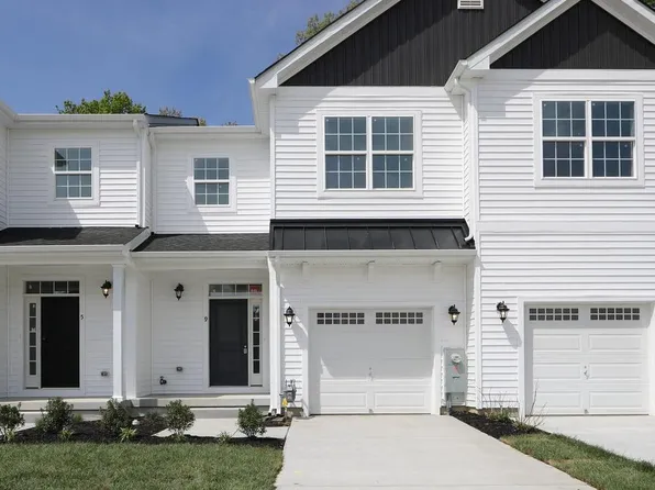 9 Birchwood Ln, Williamstown, NJ 08094