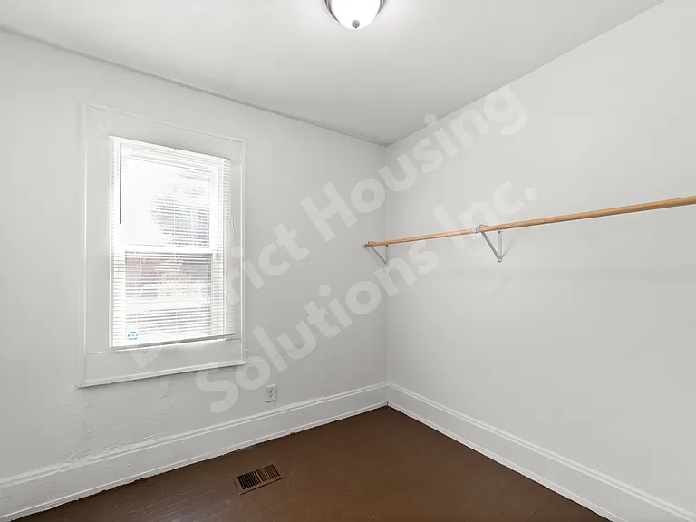 8302 Sowinski Ave #UP — Photo 17