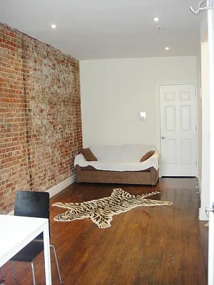 Rented by Sandra Greer Real Estate | media 9