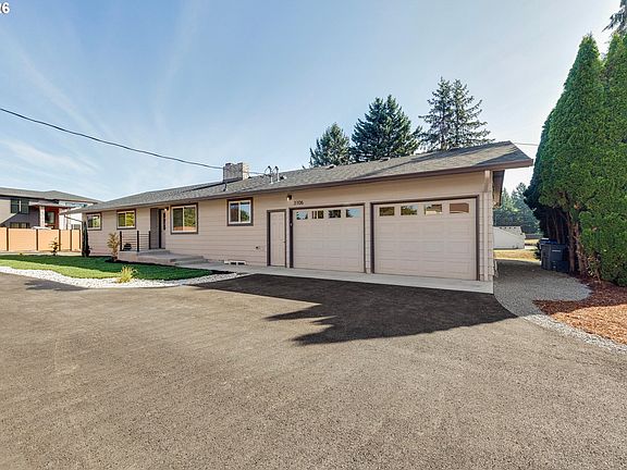 5th image of 3106 NE 179th St