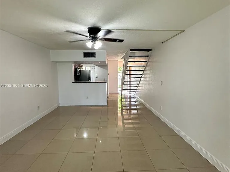 9250 Fontainebleau Blvd #202 — Photo 4