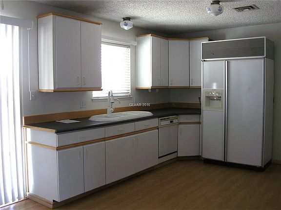4th image of 5413 Hickam Ave #0