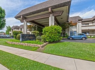4919 N Millbrook Ave APT 125, Fresno, CA 93726