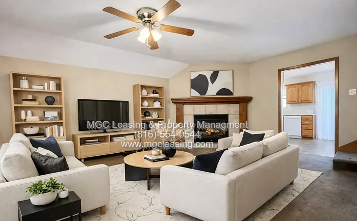 507 N Foxridge Dr — Photo 1
