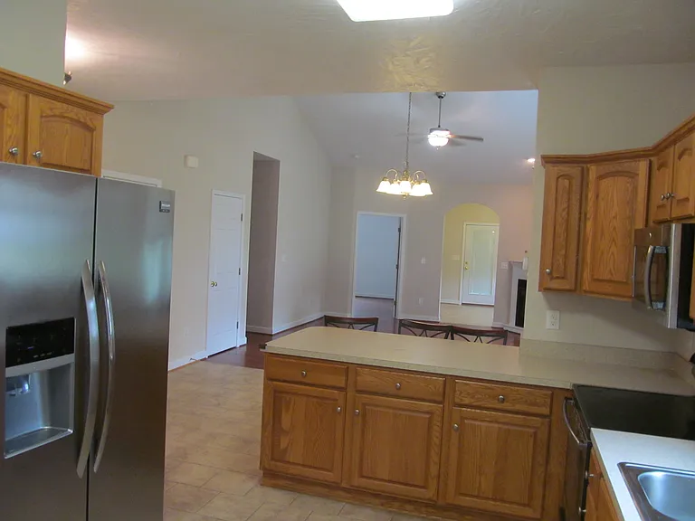 107 Berkley Ct #107 — Photo 16