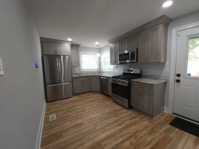 2517 Chestnut St — Photo 23