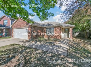 4885 Trail Hollow Dr, Fort Worth, TX 76244