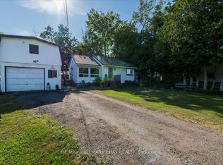 930 Gilmore Ave, Innisfil, ON L0L 1W0