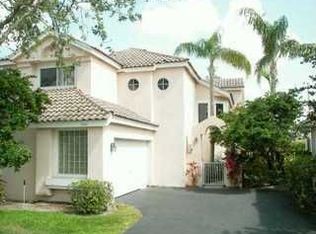 10141 NW 5th St, Plantation, FL 33324