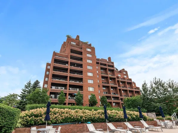 100 2nd St SE APT 406, Minneapolis, MN 55414