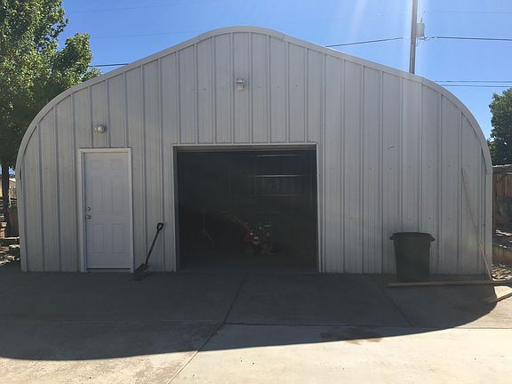 3rd image of 10405 Palm Desert Dr