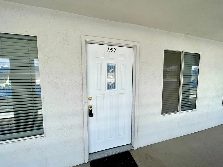 1800 Clubhouse Dr #157 — Photo 3