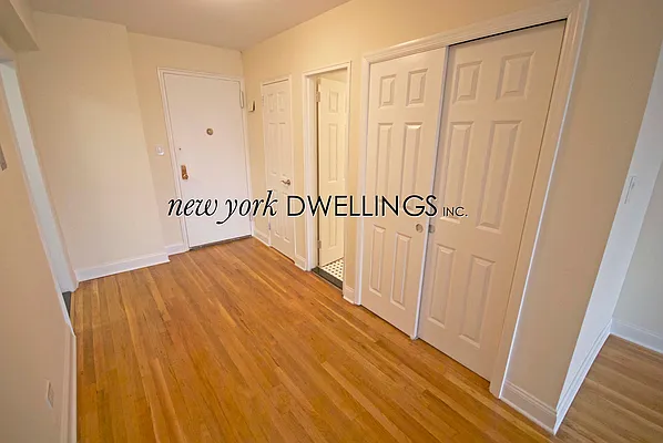 Rented by New York Dwellings LLC | media 14