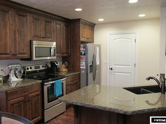 5th image of 3316 Homestead Ave