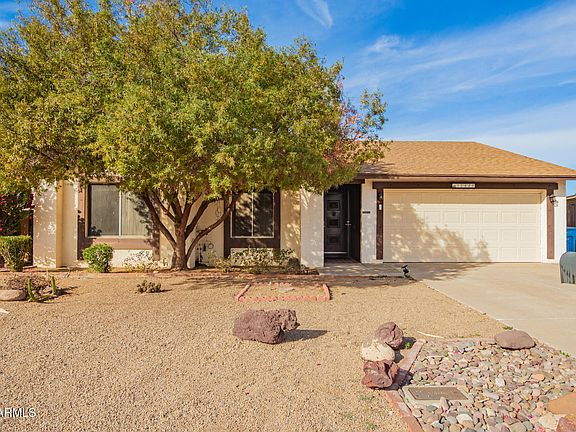 2nd image of 17420 N 36TH Avenue