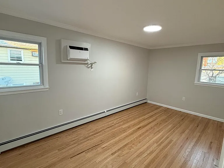 6500 Columbia Ave #2 — Photo 16