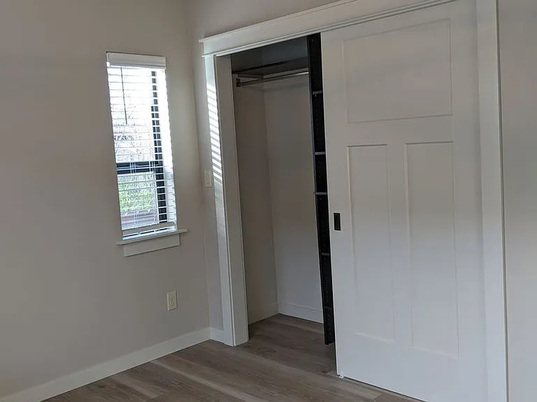 2204 Four Oaks Grange Rd — Photo 12