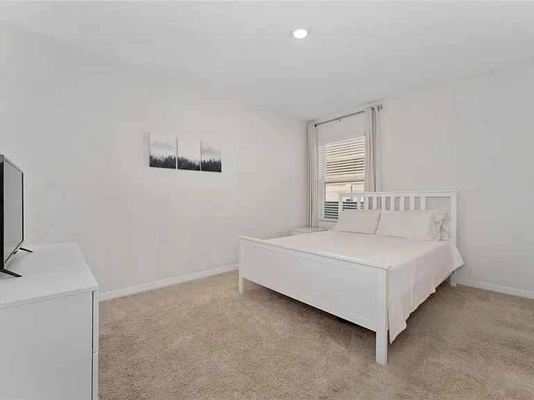 1874 Wild Rye Way — Photo 9