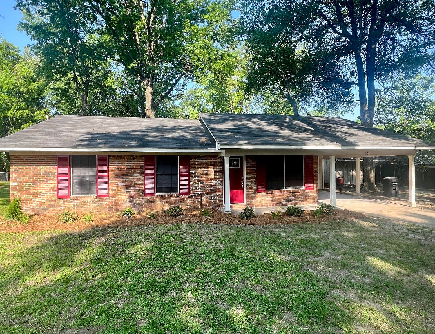 631 E Woodlawn Dr, Greenville, MS 38703 Zillow