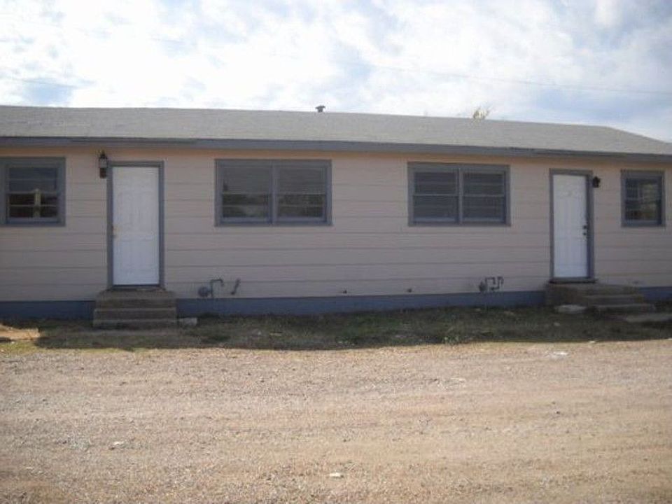 1st image of 2115 Waco St APT B